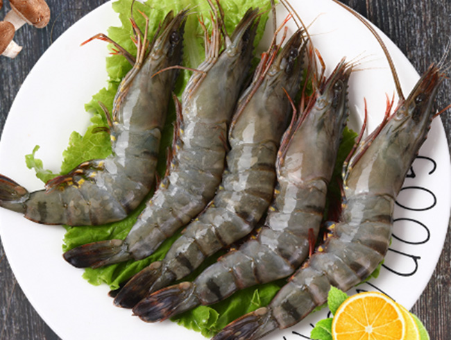 Black tiger shrimp (raw)